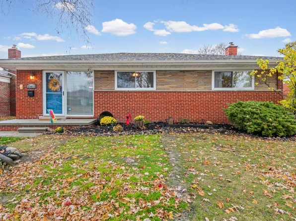 23413 Recreation St, Saint Clair Shores, MI 48082