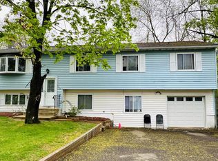 10 Congress Drive, Washingtonville, NY 10992