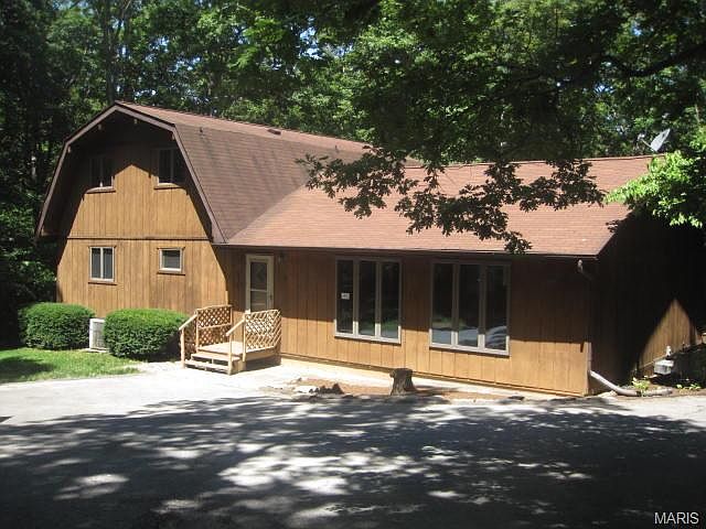 1st image of 71 Lake Lawrence Ln
