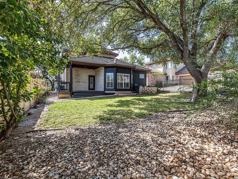 11 Treehaven Ln — Photo 27