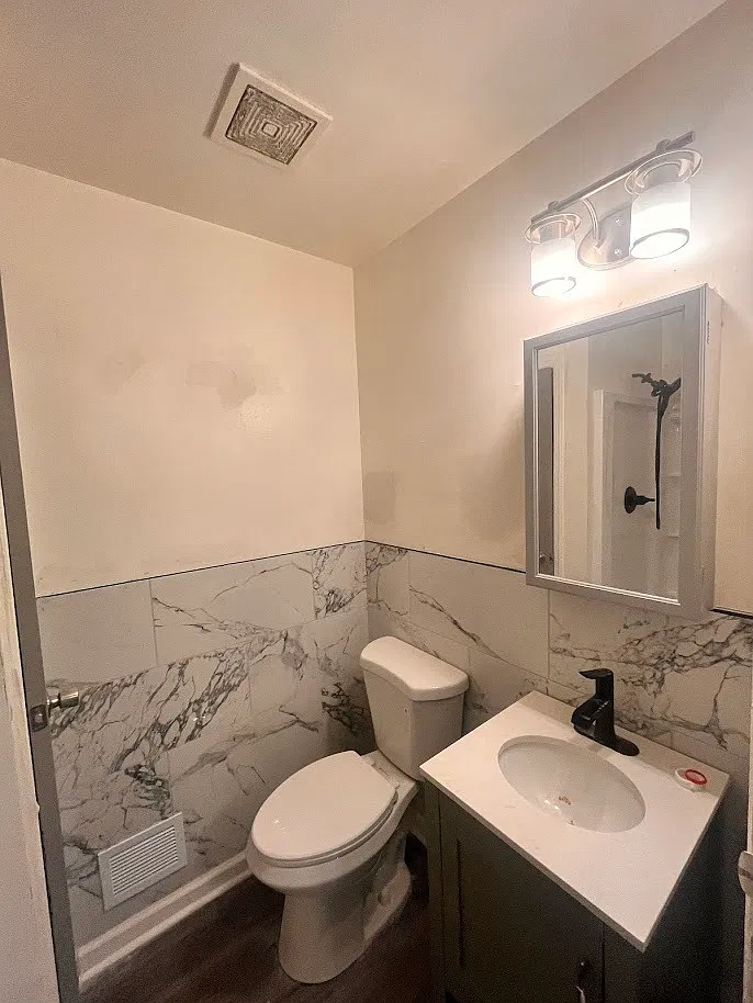 2984 Benchwood Road - 1 — Photo 2
