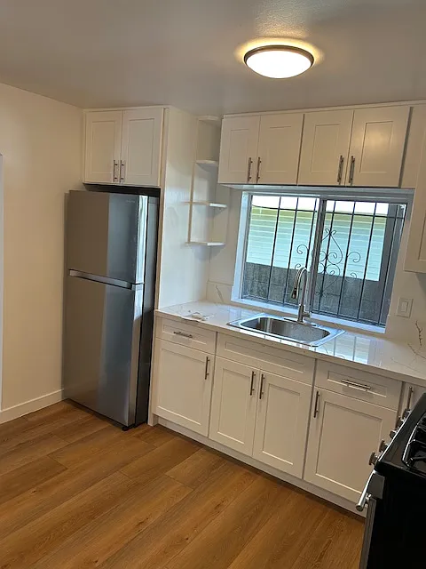 1 bed, 1000 sqft, $2,500 — Photo 2
