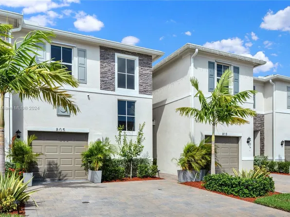 805 SE 18th St, Homestead, FL 33034