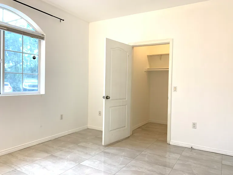 17230 Newhope St #114 — Photo 6