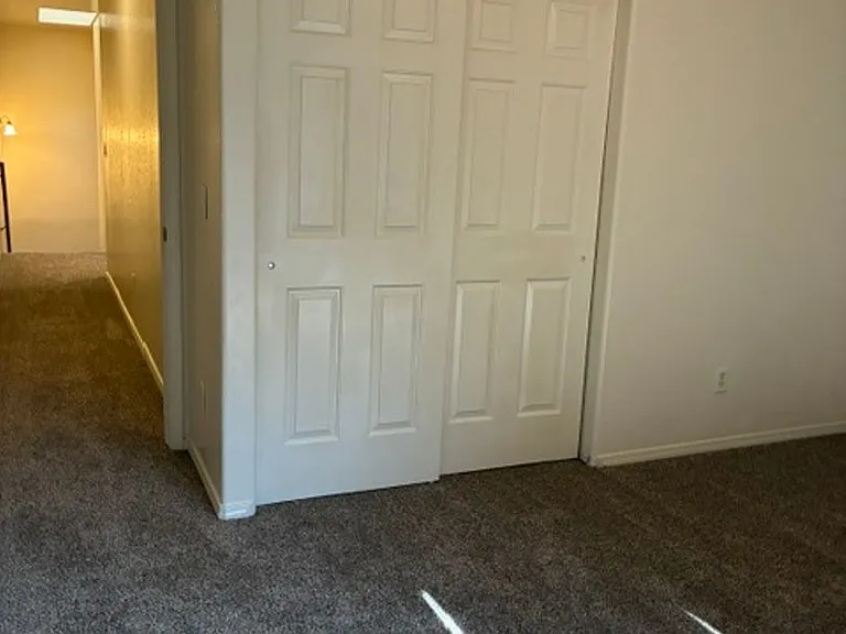 1119 Leaf Ln — Photo 13