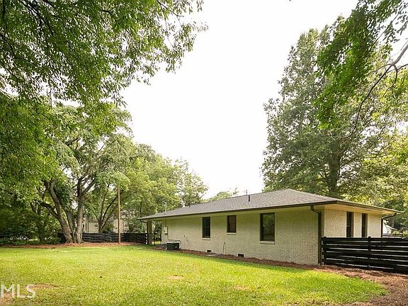 4th image of 312 Glen Iris Dr