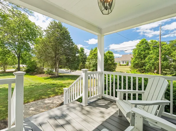 45 Post Road, North Hampton, NH 03862