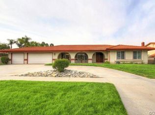 1620 W Olive Ave, Redlands, CA 92373