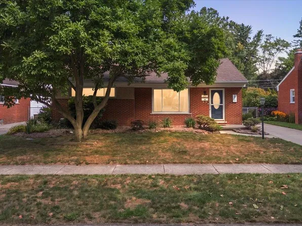 28716 Westfield St, Livonia, MI 48150