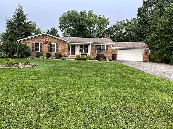 5th image of 412 Truman Dr