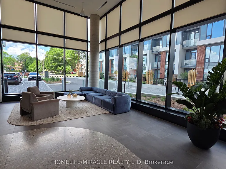 25 Wellington St S #3008 — Photo 5