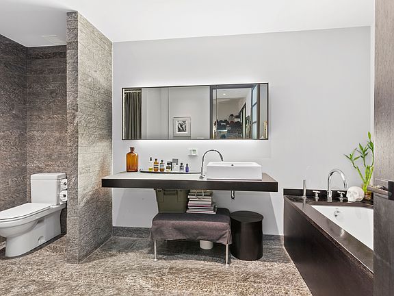 5th image of 20 Pine St APT 1516