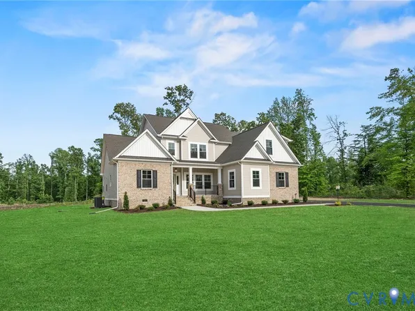 8570 Roden Dr, Mechanicsville, VA 23111