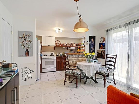 3rd image of 9023 Amour Dr