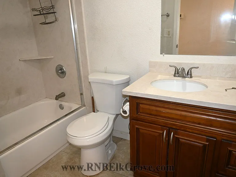 2271 E Church St — Photo 13