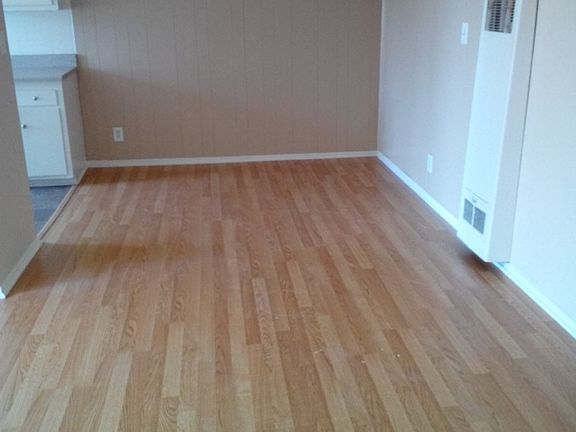 4th image of 14254 Burbank Blvd APT 9