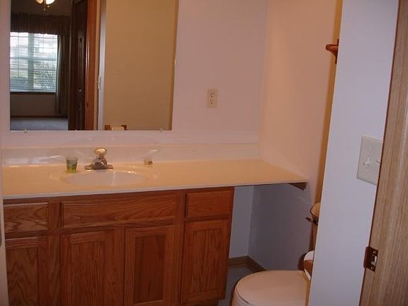 3rd image of 6921 S Rolling Meadows Ct #101