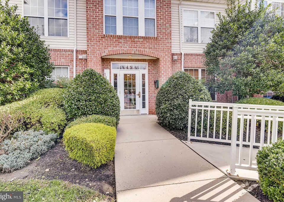 1st image of 1401 Bonnett Pl Unit 152