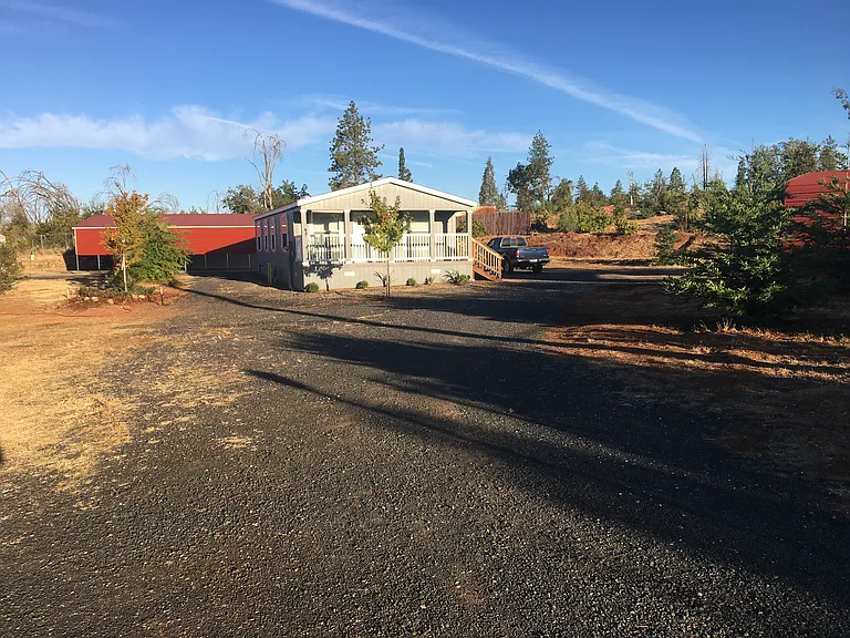 5275 California Way — Photo 2