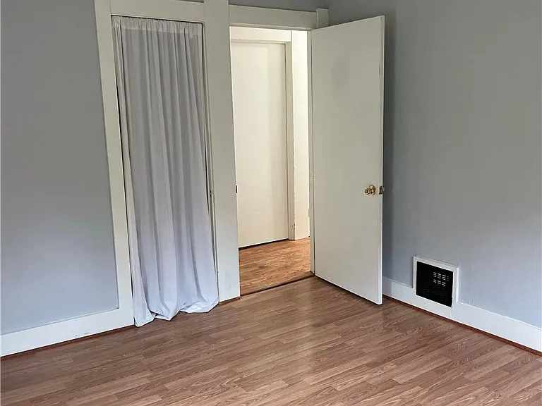 360 S So Indiana Ave — Photo 38