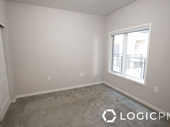 4th image of 2150 S Main St Ste 405