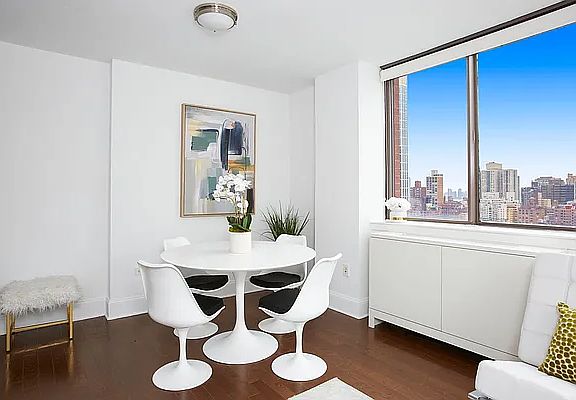 3rd image of 300 E 64th St APT 26C