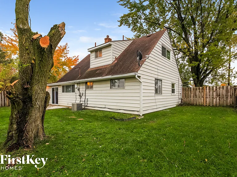 3704 Homecomer Dr — Photo 15