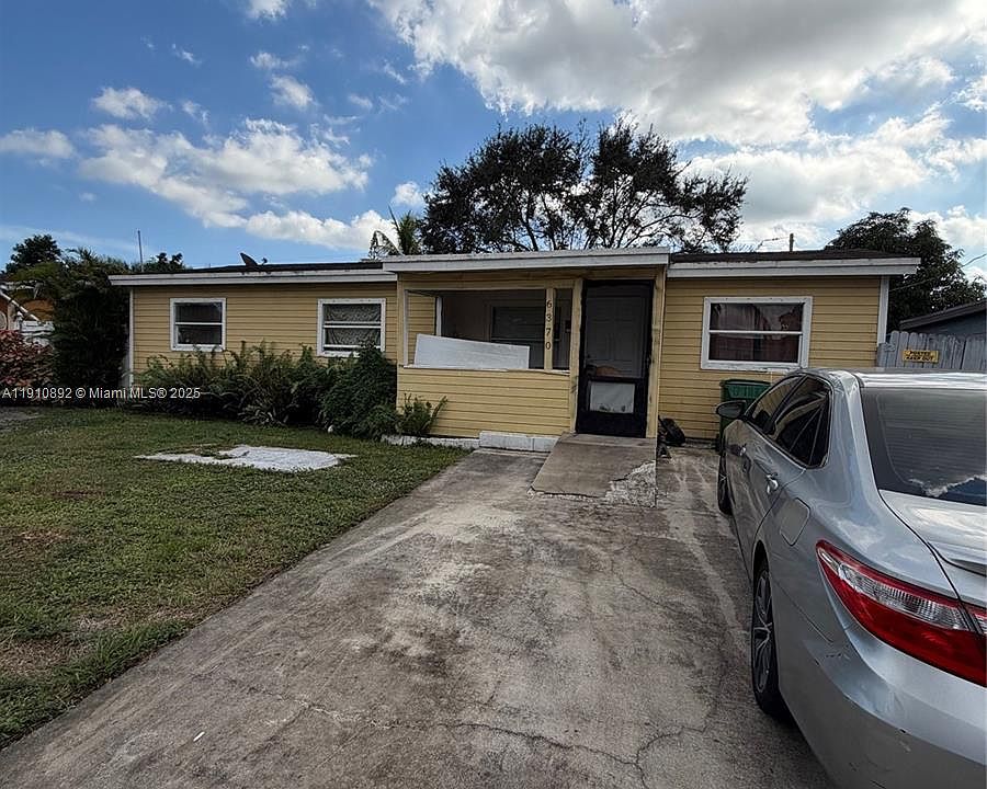 2nd image of 6370 SW 1st St