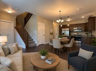 12243 Xylite St NE UNIT C, Blaine, MN 55449