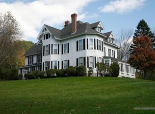 168 Charlton St, Oxford, MA 01540