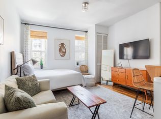 765 Washington St APT 2W, New York, NY 10014