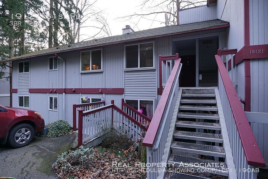1st image of 19121 61st Pl NE APT D