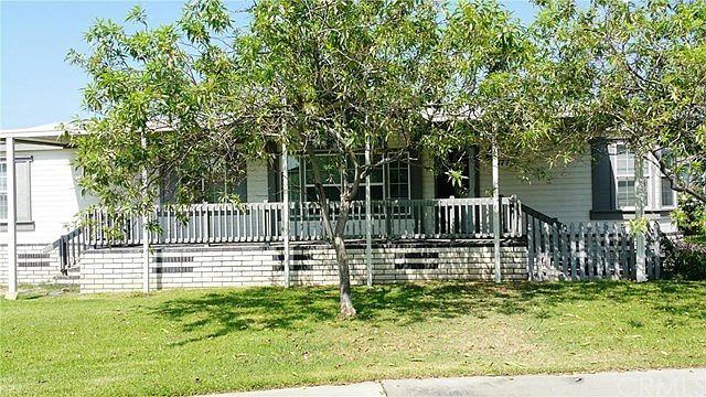 You have a sense of being the only one in the home, Not very close to neighbors and enough privacy. You can sit our on this expansive porch and take in nature.