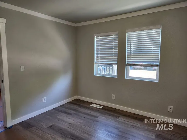 522 N 9th St — Photo 14