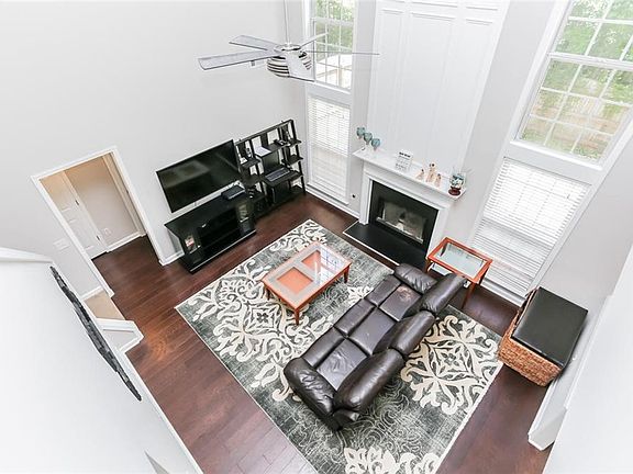 5th image of 242 Ashland Dr