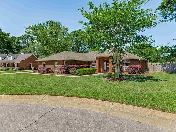 2nd image of 903 Brandermill Dr