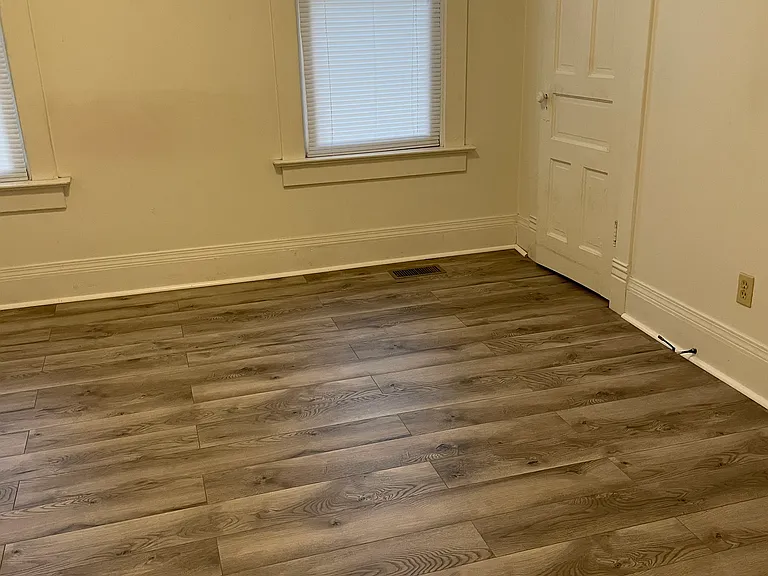 21 W Joliet St #1 — Photo 10