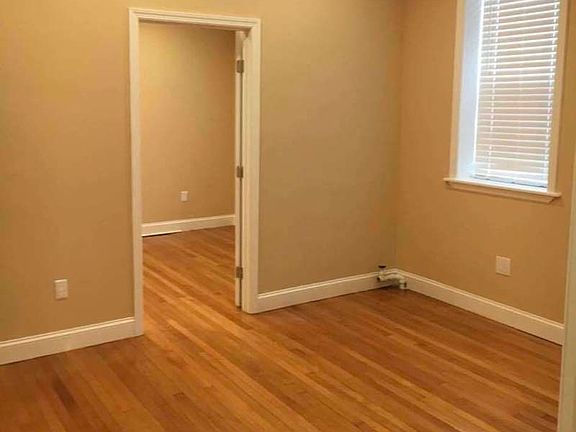 5th image of 1376 67th St Ste 1