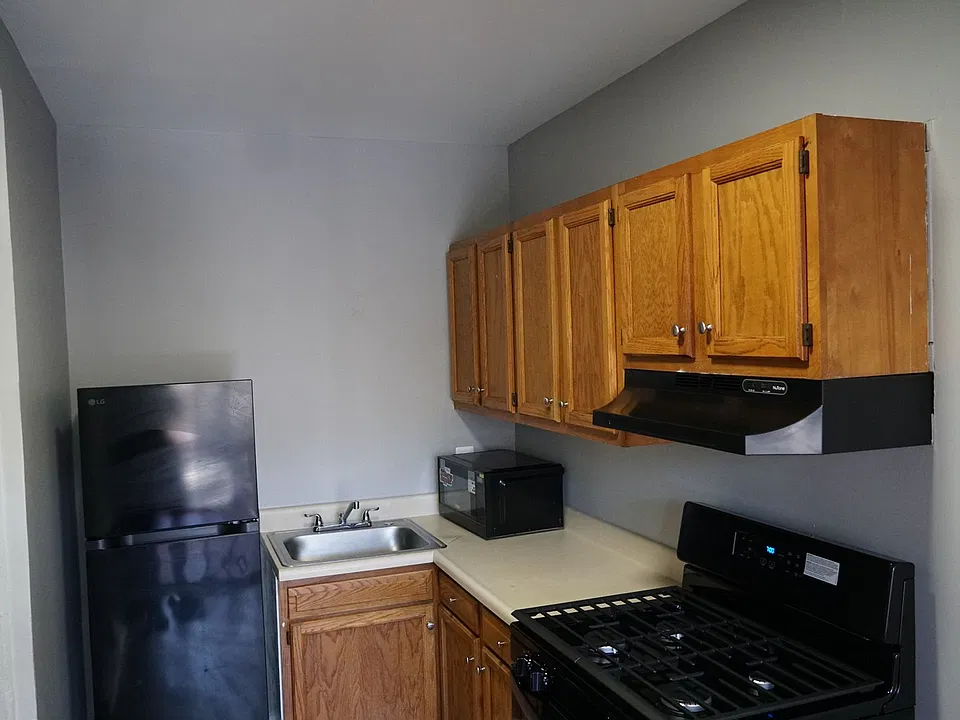 2102 Maryland Ave #2-R