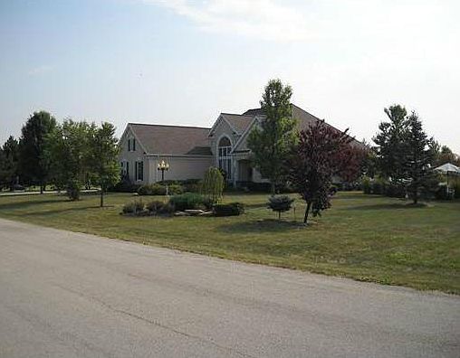 2nd image of 6882 Silver Lakes Dr #5