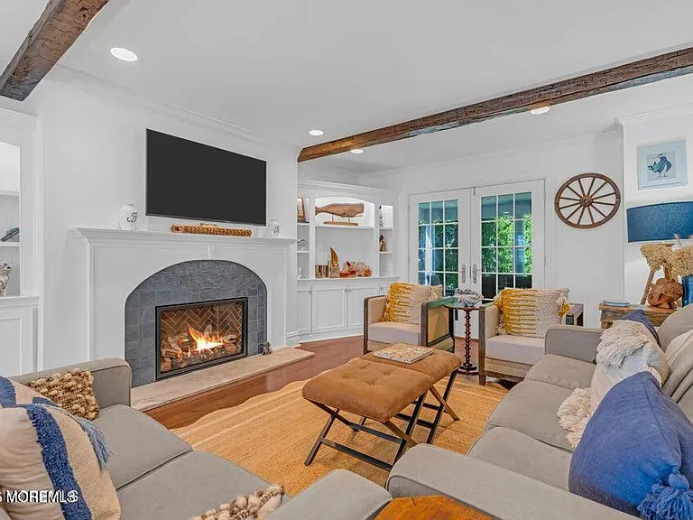 101 Neptune Pl — Photo 22