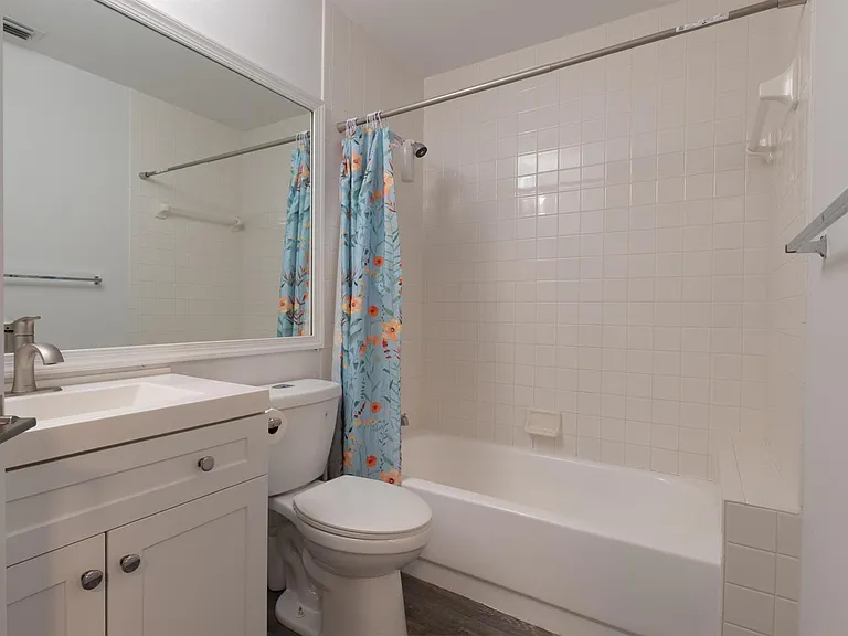 10651 Buttonwood Lake Dr — Photo 14