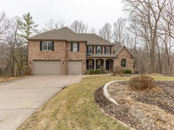3305 11th St, Moline, IL 61265