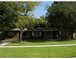 1st image of 205 Shore Dr E