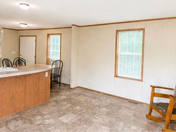 5th image of 9503 Sunny Dr