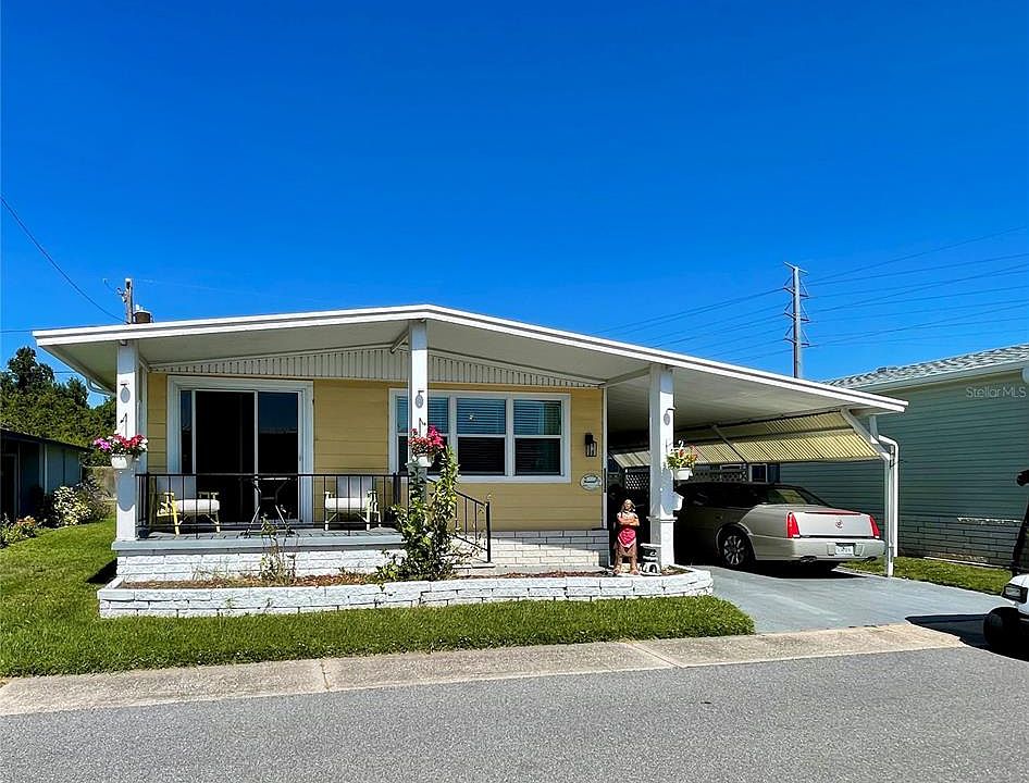 1st image of 34557 GARDENIA DRIVE N