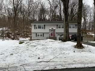 240 Lake Dr, Stanhope, NJ 07874