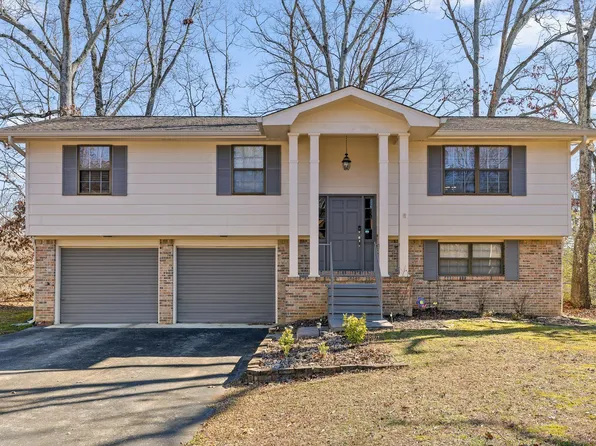 8437 Cross Timbers Cir, Hixson, TN 37343