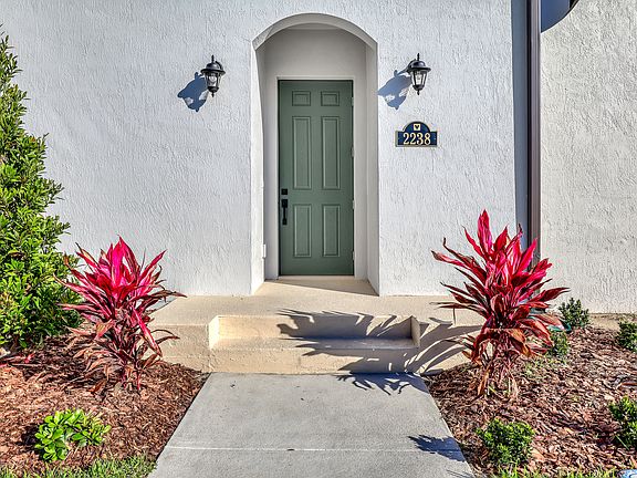 2nd image of 2238 Salew St