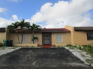 2854 NW 203rd Ln, Miami Gardens, FL 33056